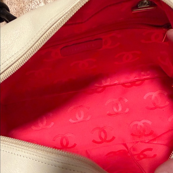 Classic Auth. Chanel Cambon Bag - Picture 4 of 12